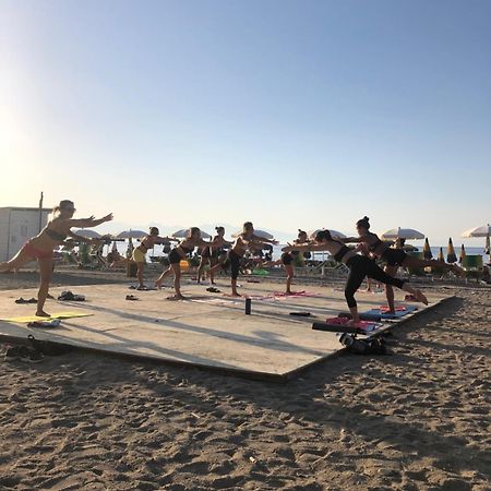 Marina Di Rossano Village Club Buitenkant foto