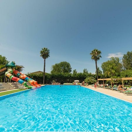 Marina Di Rossano Village Club Buitenkant foto