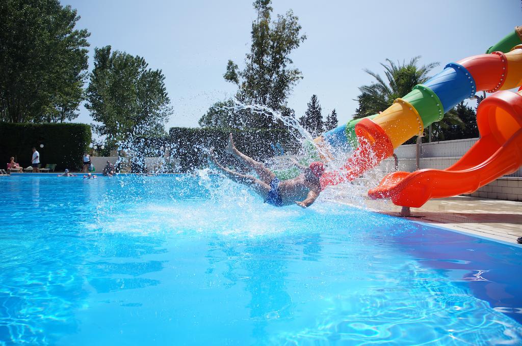 Marina Di Rossano Village Club Buitenkant foto
